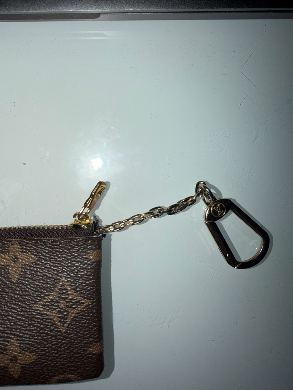 Louis Vuitton Monogram Canvas Key & Card Holder with Gold Chain - Picture 3 of 5